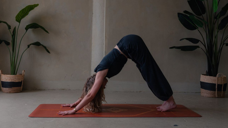 3-Pack: Private Yoga Sessions (Online via Zoom)