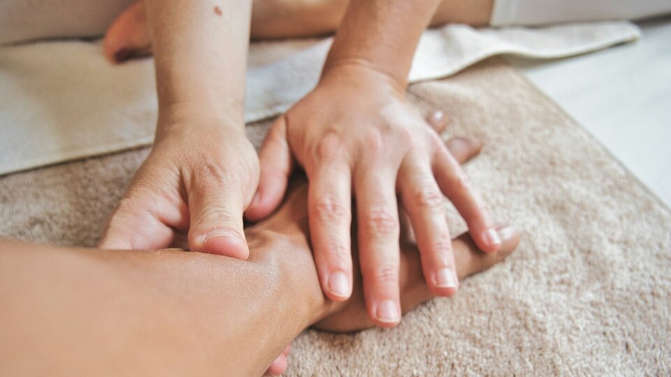 SomaVeda® Thai Yoga Therapy – 7-Day Therapeutic Protocol