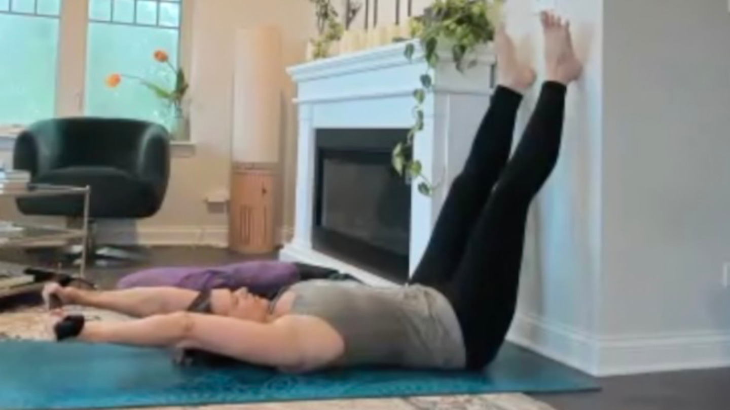 Gentle Yoga Flow - Releasing the Mind