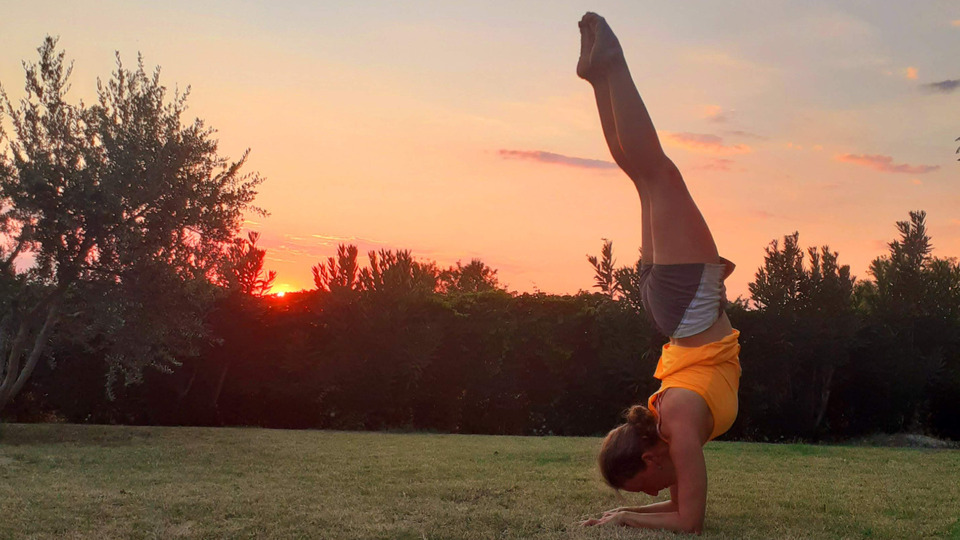 8 Private Yoga Sessions (2 months)