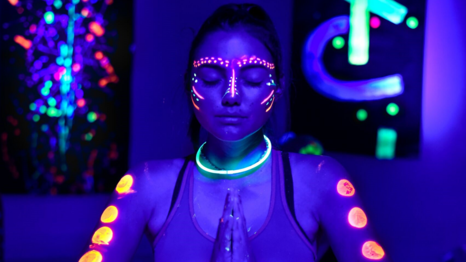 Afterglow (Yoga Social)