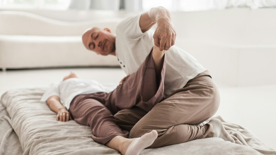 3x Assisted Stretch Sessions