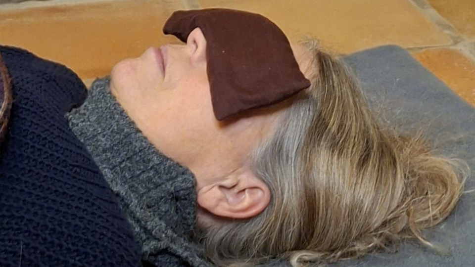 6 x 1½-hour session package for Yoga Nidra or Sacred Womb Awakening